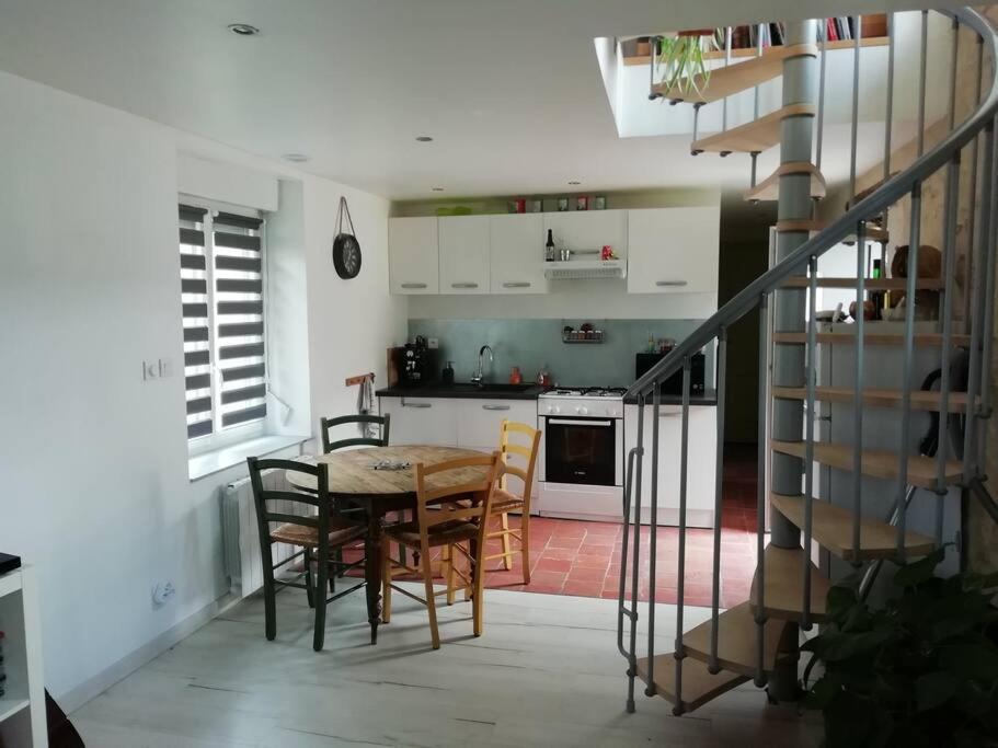 Charmante Maison De Village En Val De Loire Rivarennes  ภายนอก รูปภาพ